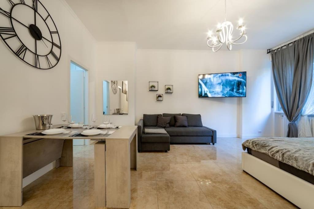 San Babila - Luxury Milanese Apartment Zewnętrze zdjęcie